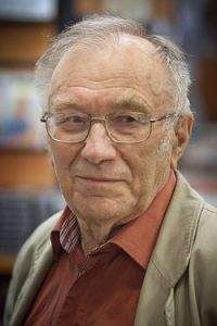 Станислав Куняев - &quot;В борьбе неравной двух сердец&quot;