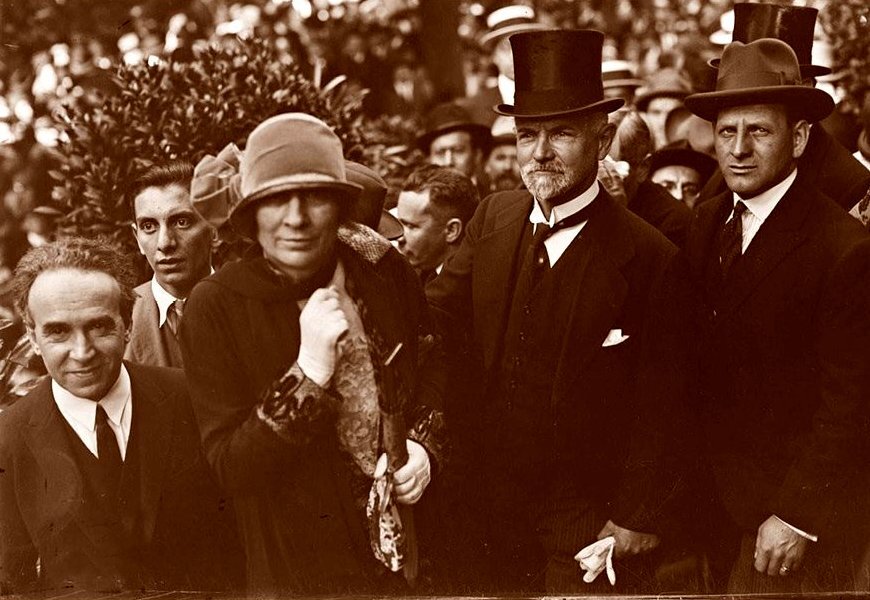 Леонид Красин. Красный лорд - i_108.jpg