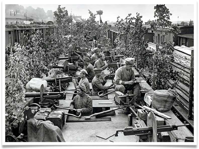 История российского государства. том 10. Разрушение и воскрешение империи. Ленинско-сталинская эпоха. (1917–1953) - i_013.jpg