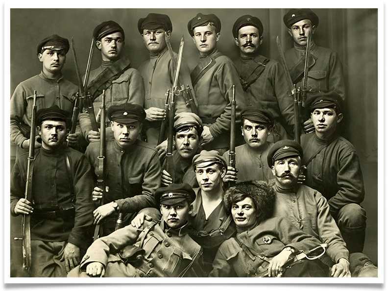 История российского государства. том 10. Разрушение и воскрешение империи. Ленинско-сталинская эпоха. (1917–1953) - i_014.jpg