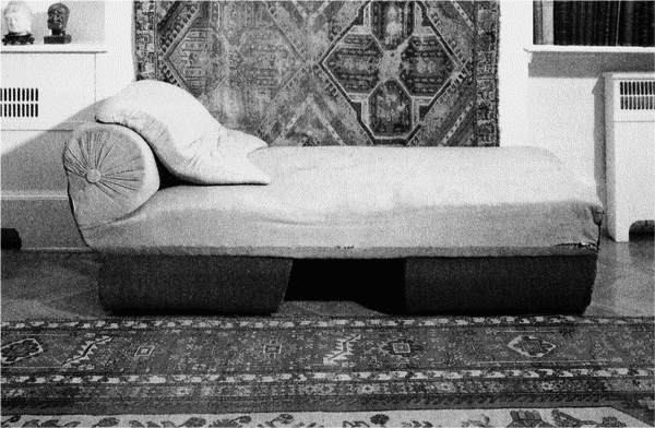 Искусство лежать. Руководство по горизонтальному образу жизни - _37.png