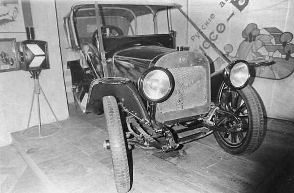 100 великих рекордов в мире автомобилей - i_061.jpg